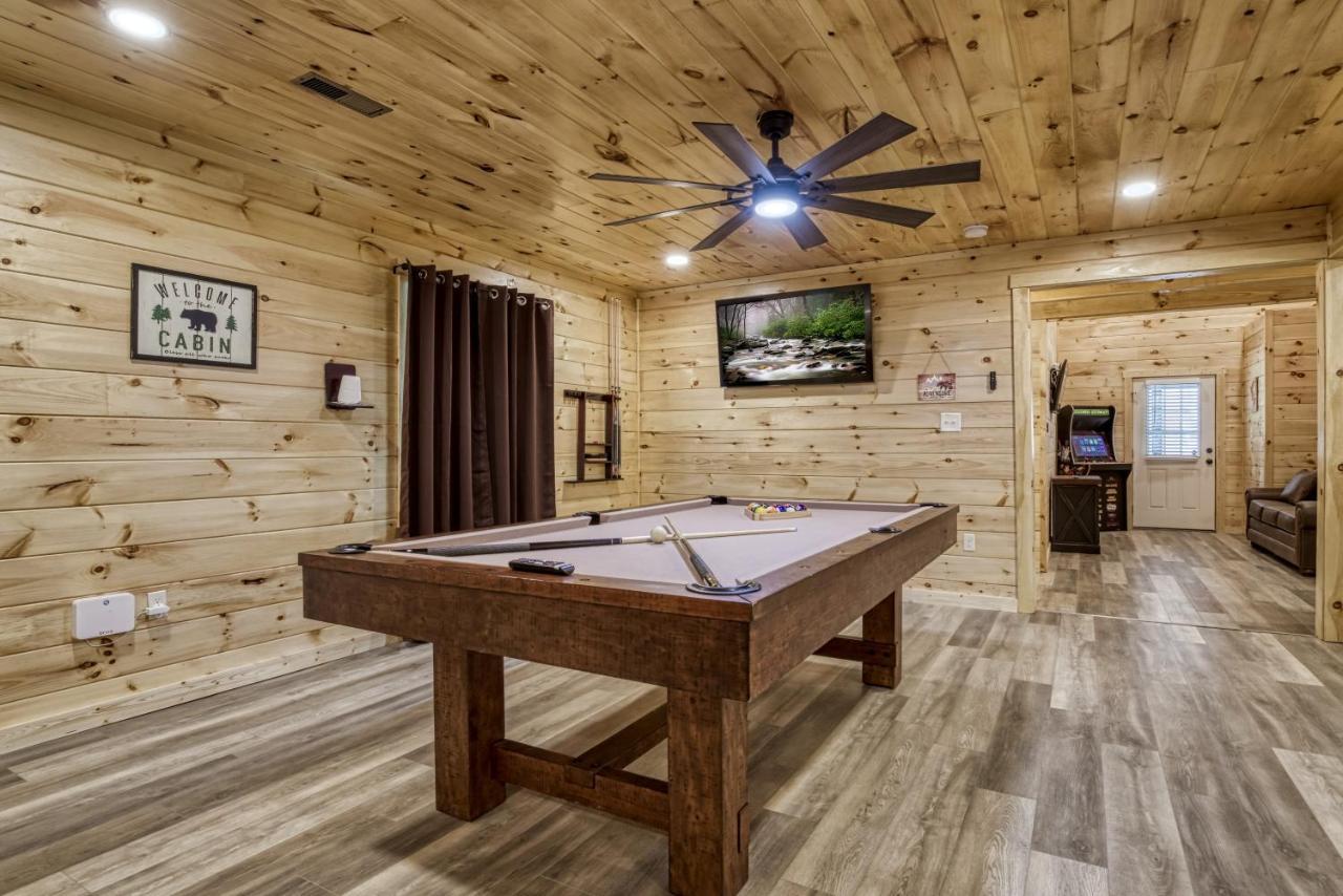 Hidden Creek, Pool Table, Hot Tub, 1089 Free Tickets Each Paid Day, Dollywood And More แกตลิงเบิร์ก ภายนอก รูปภาพ